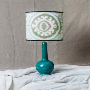 Pantalla ovalada de lámpara Bokhara